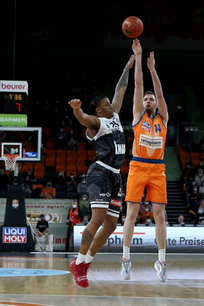 奉上一场视 奉上一场视