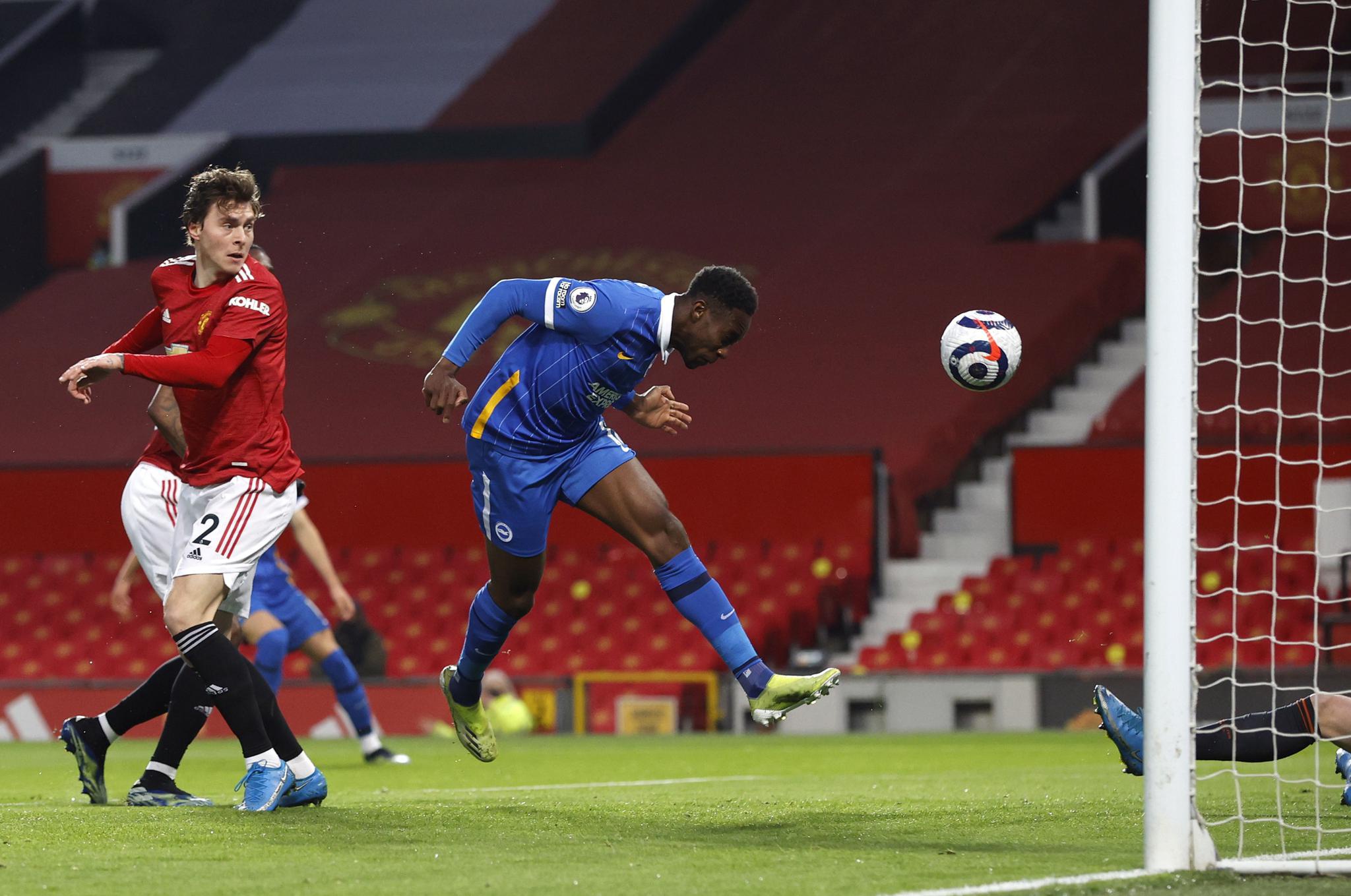 创造足坛奇 创造足坛奇