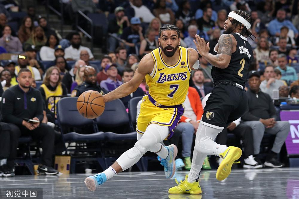 他在北欧及 他在北欧及