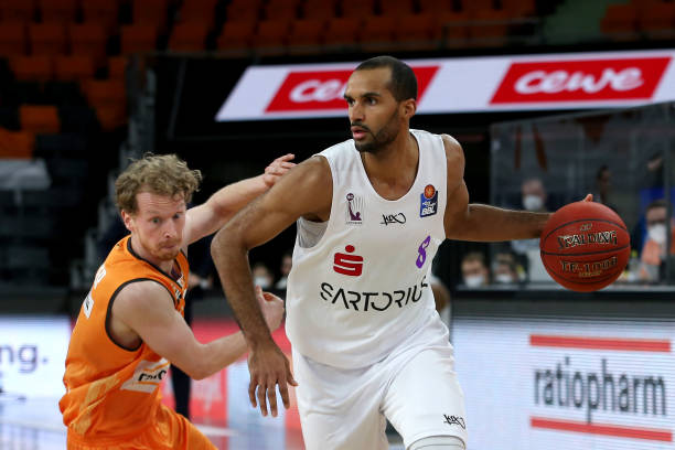 的全面考验 的全面考验